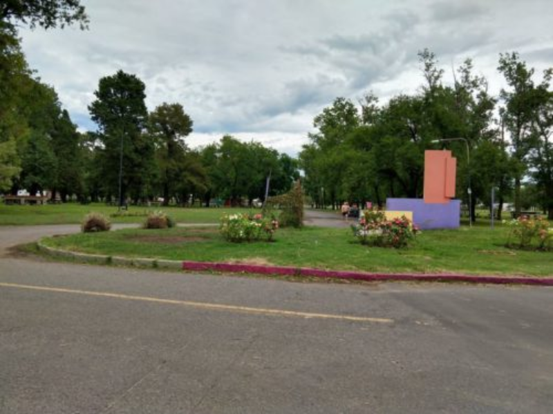 DENUNCIA EN REDES SOCIALES DE UN ABUSO SEXUAL EN EL PARQUE MUNICIPAL